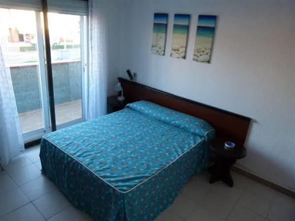 Pensión Pardo Miami Platja (Miami Playa)